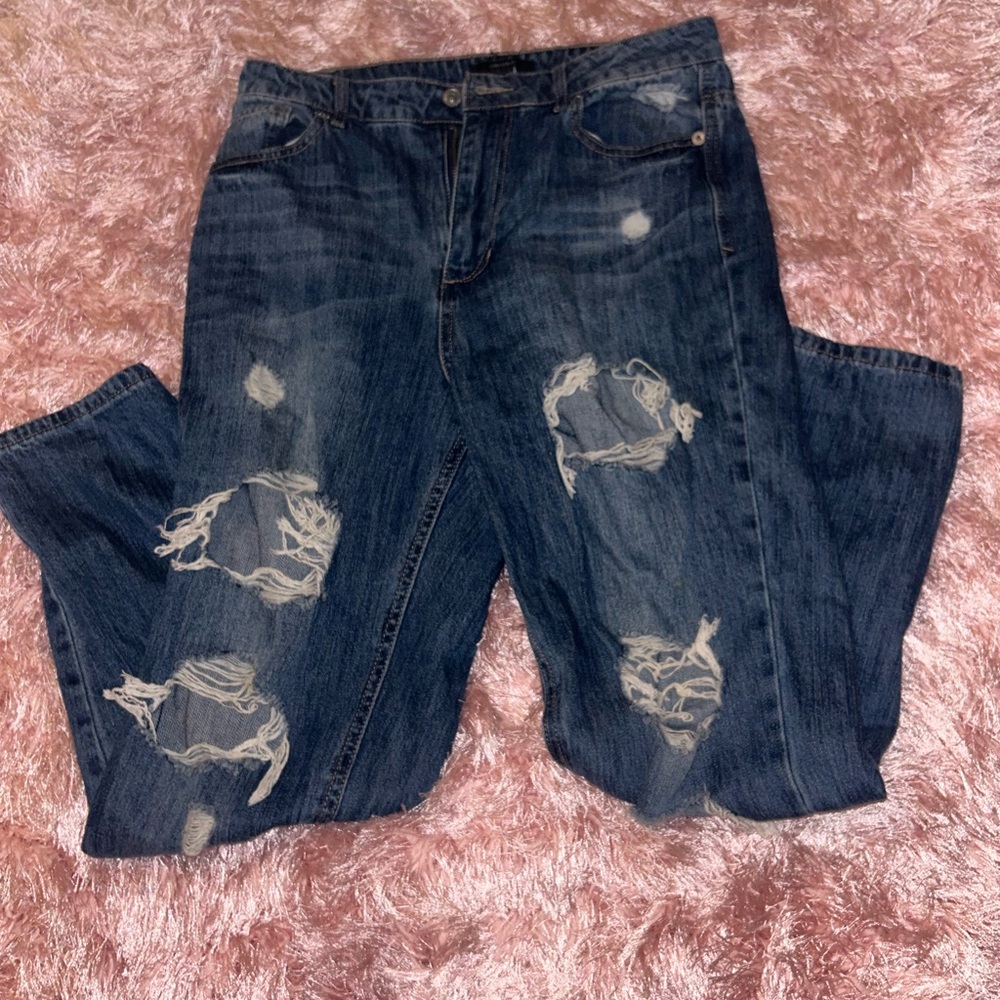 Forever 21 Ripped Loose Jeans